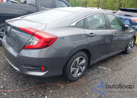 2019 Honda Civic Lx z USA, uszkodzony, nr VIN 2HGFC2F64KH570754